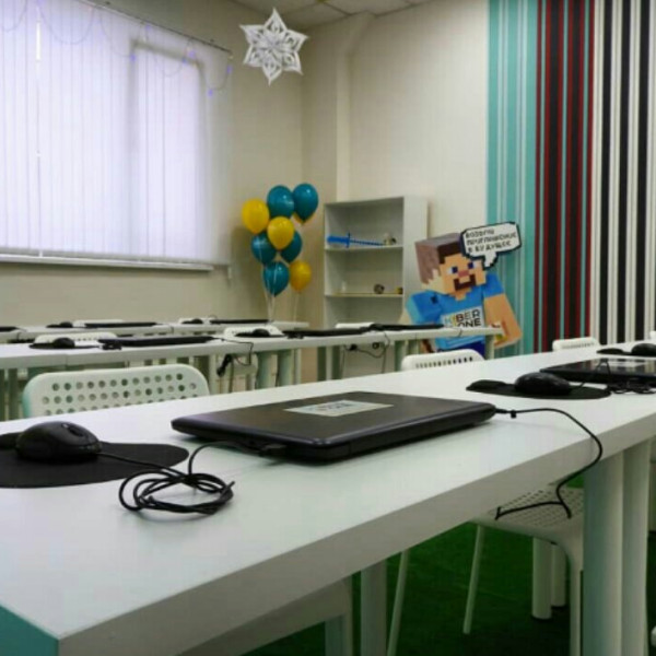 KIBERone для будущих КиберГероев в Ижевске! - КИБЕРшкола программирования для детей, компьютерные курсы для школьников, начинающих и подростков - KIBERone г. Можайский